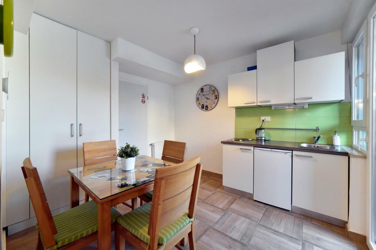 זאגרב Vla Vla Apartments With Parking מראה חיצוני תמונה